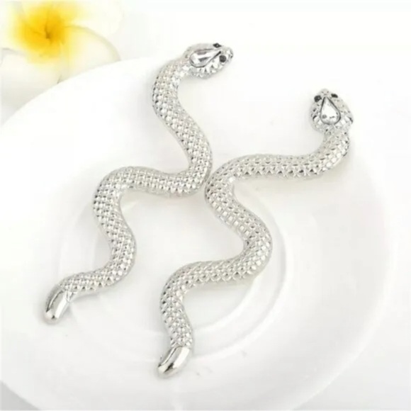 SNAKE Silver Tone Dangle Long Earrings 4" Serpent Black Eyes Fashion Jew… - Picture 5 of 8